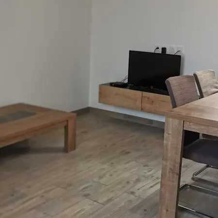 Entier 9 Personnes Appartement