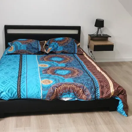 Entier 9 Personnes Jaux