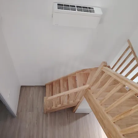 Entier 9 Personnes Apartment Jaux